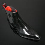Moon 'Venus' - Black polish Chevron Toe Chelsea boot