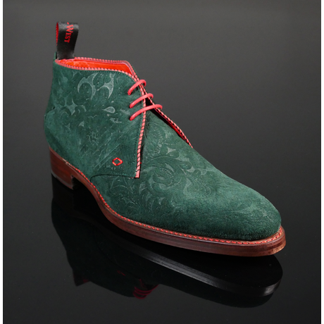 Page 'Elrond' - Petunia Suede Chukka Boot
